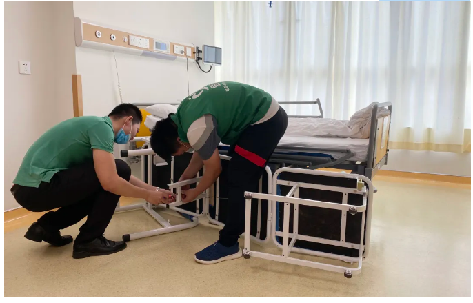 “佩奇”——廣東省人民醫(yī)院配齊共享陪護床！配齊愛與服務(wù)！7.png